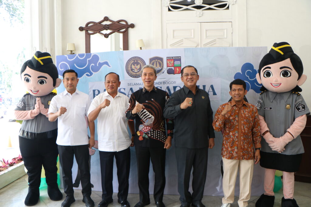 The current image has no alternative text. The file name is: IMG_1685-scaled.jpg